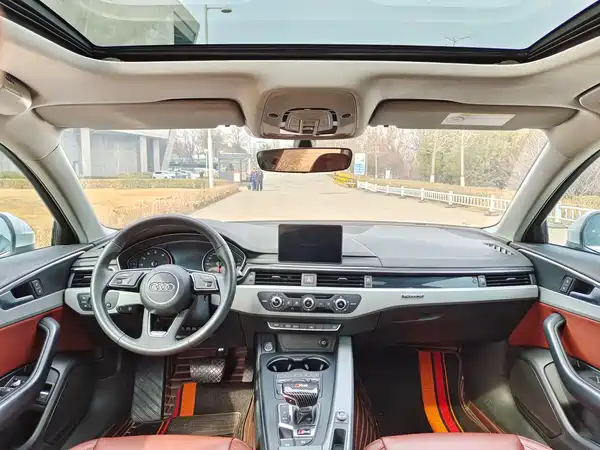 Audi A4L 2018