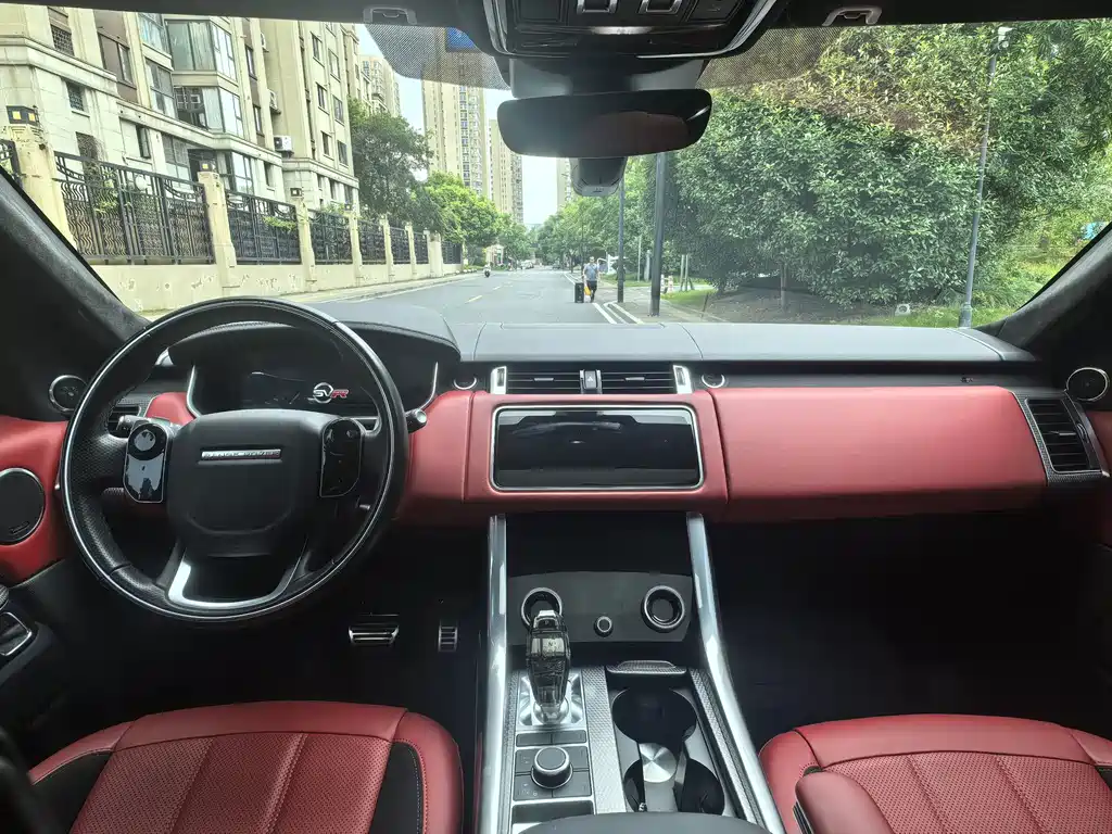 Land Rover Range Rover Sport 2022 — фото 15