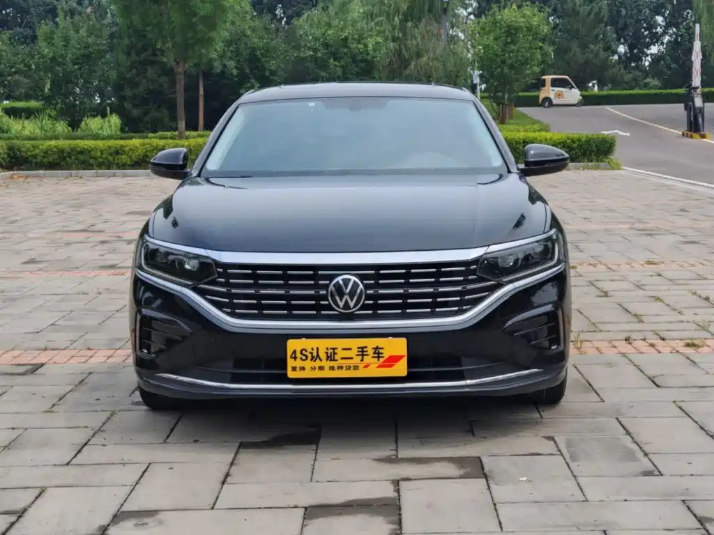 Volkswagen Passat 2022