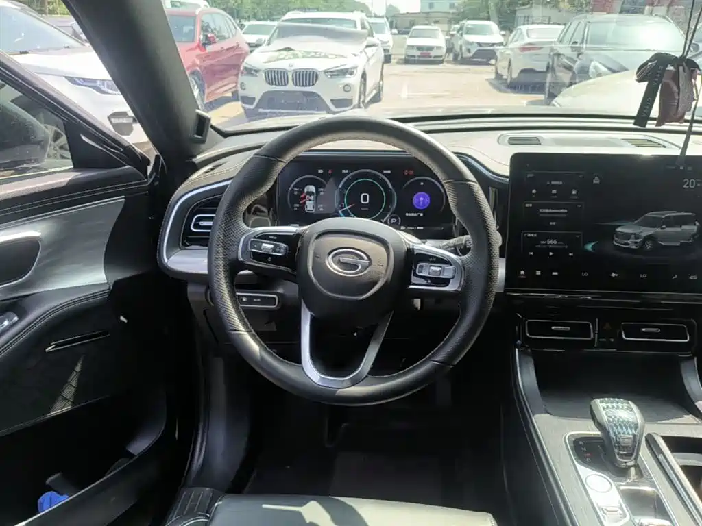 GAC Motor Trumpchi GS8 2023 — фото 11