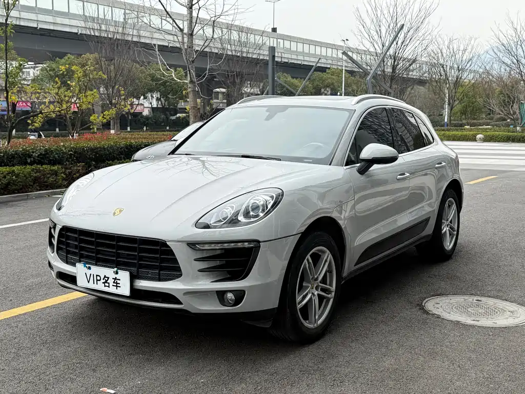 Porsche Macan 2016