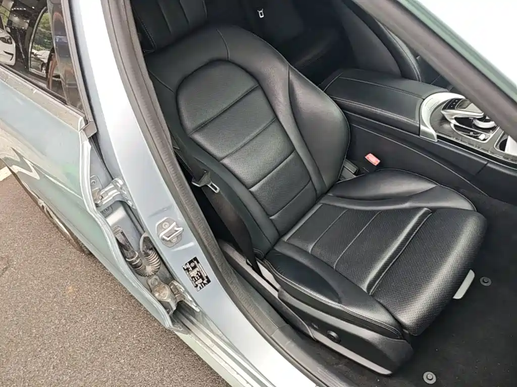 Mercedes-Benz C-Class 2017 — фото 25