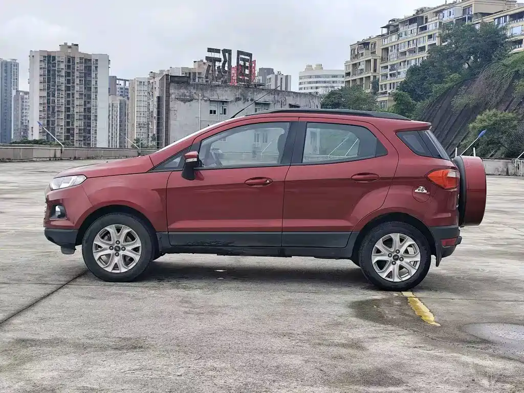 Ford Ecosport 2016 — фото 8