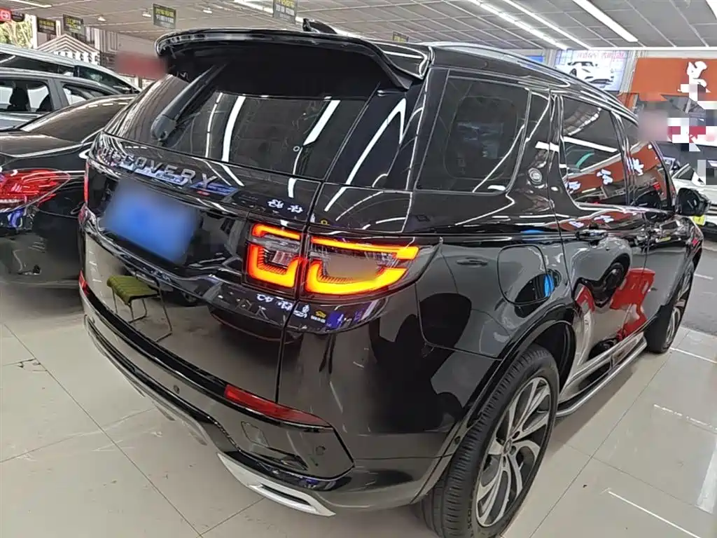 Land Rover Discovery Sport 2021 — фото 7