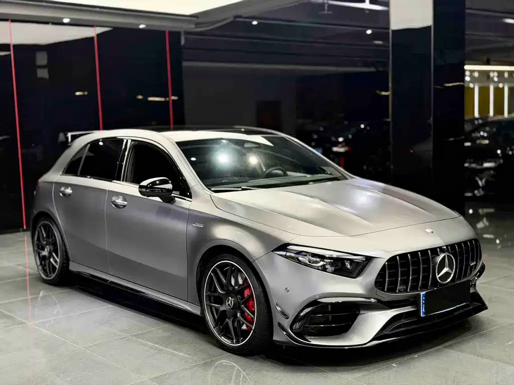 Mercedes-Benz A-Class AMG 2025 — фото 2