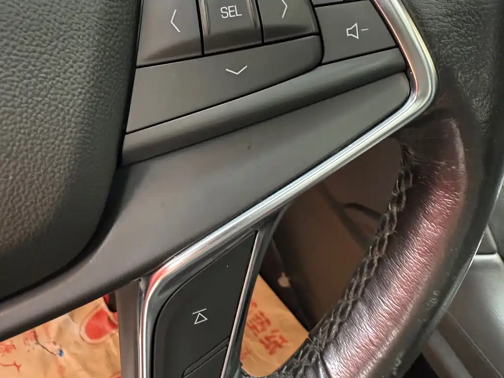 Cadillac XT5 2023 — фото 18
