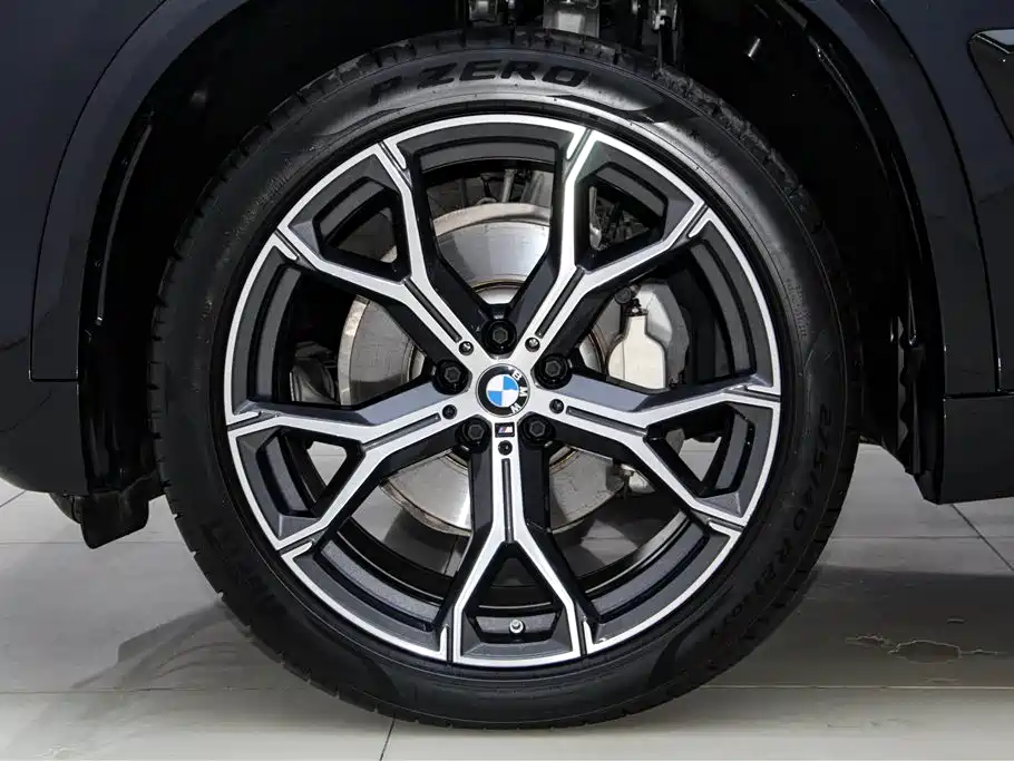 BMW X5 2024 — фото 12