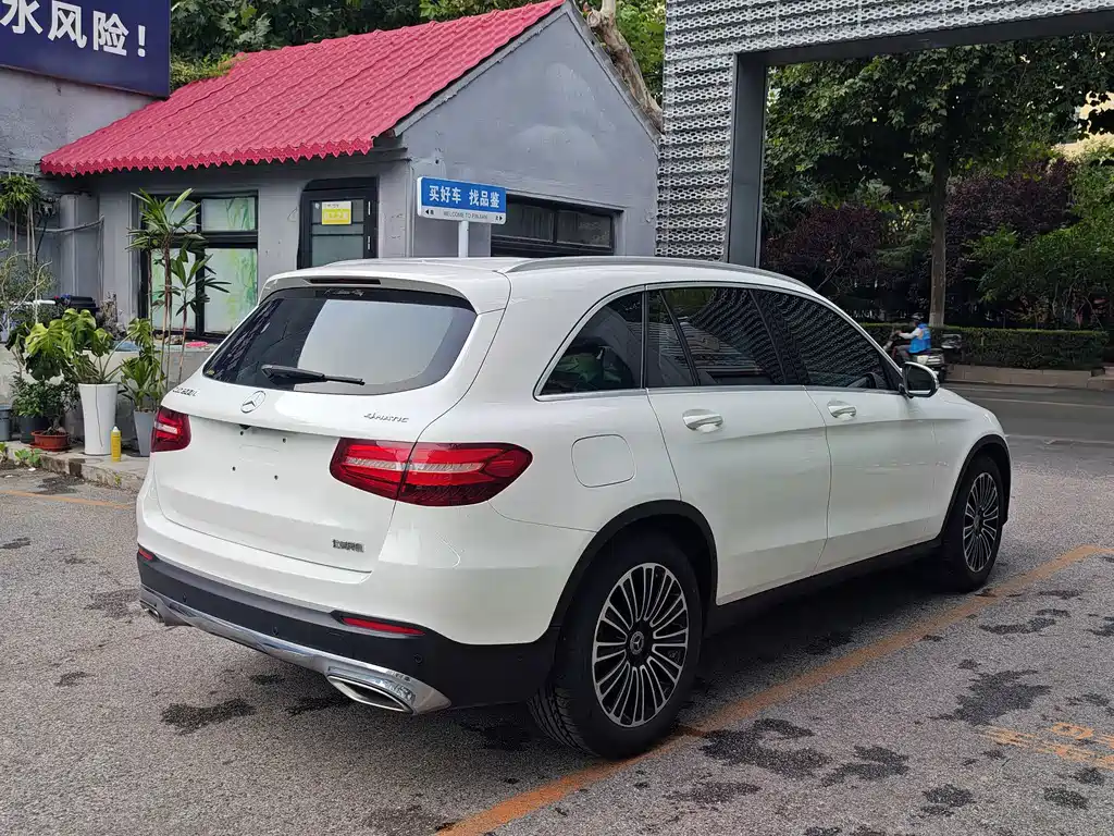 Mercedes-Benz GLC 2019