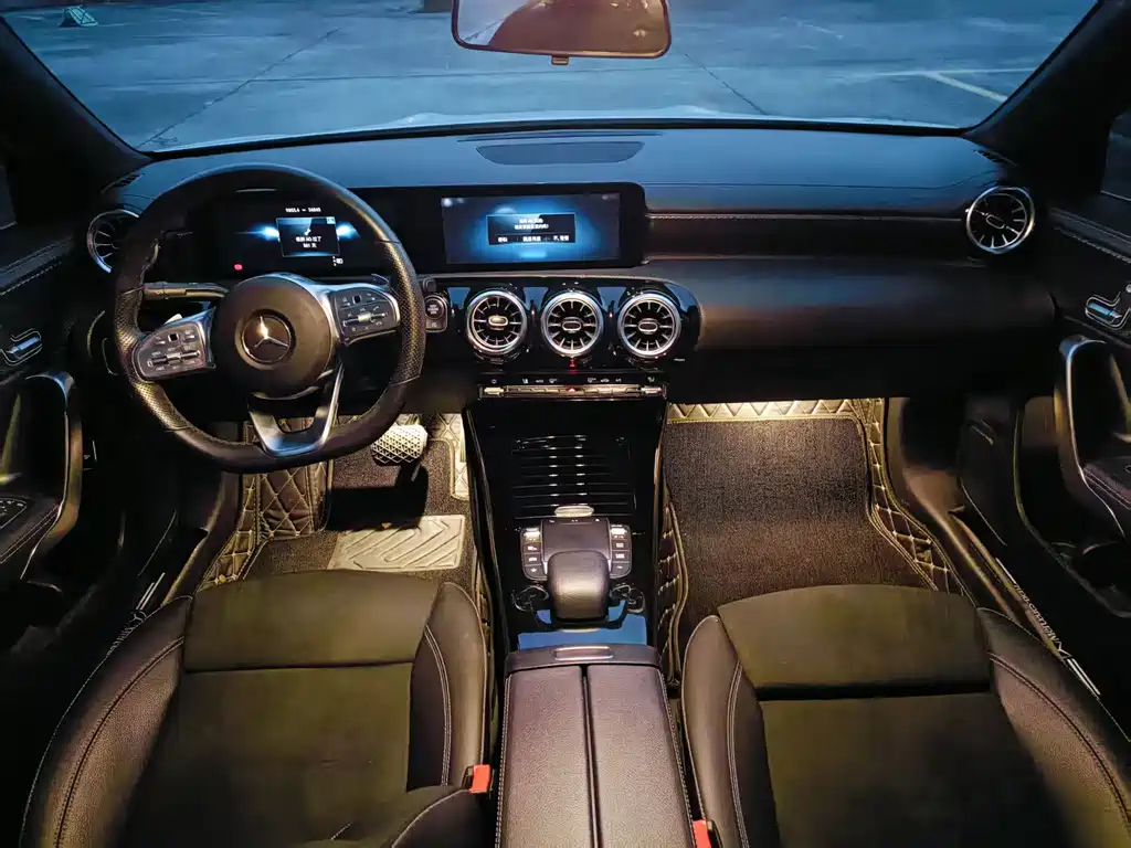 Mercedes-Benz A-Class 2021