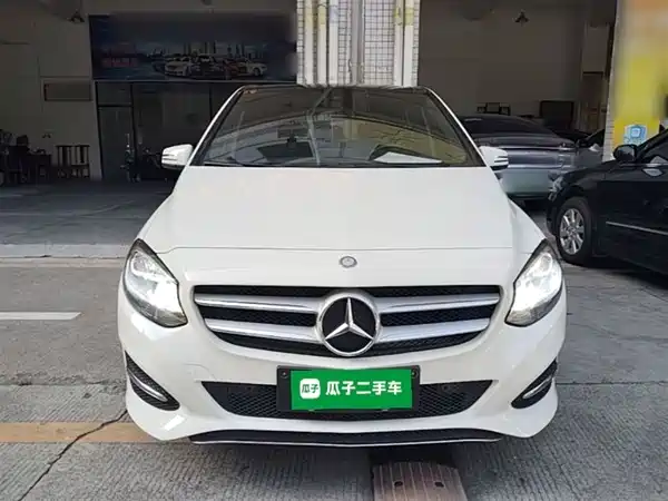 Mercedes-Benz B-Class 2015
