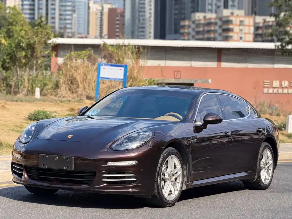 Porsche Panamera 2016 — фото 1