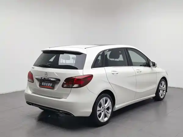 Mercedes-Benz B-Class 2018