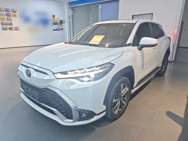 Toyota Frontlander 2023