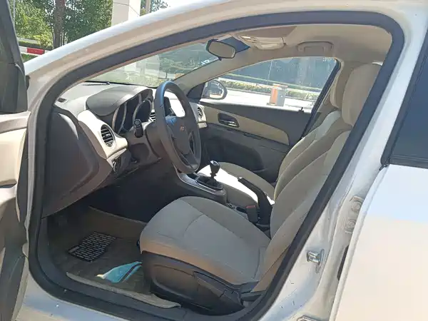 Chevrolet Cruze 2015