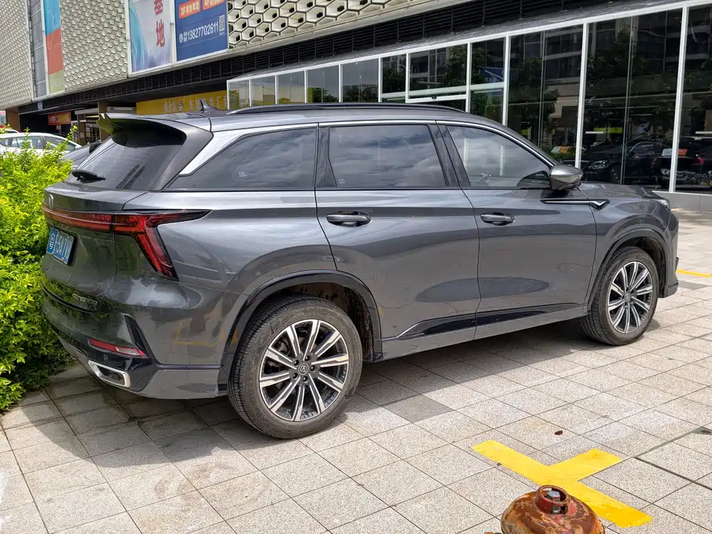 Changan CS75 PLUS 2023 — фото 4