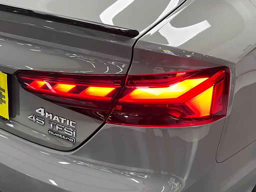 Audi A5 2021 — фото 15