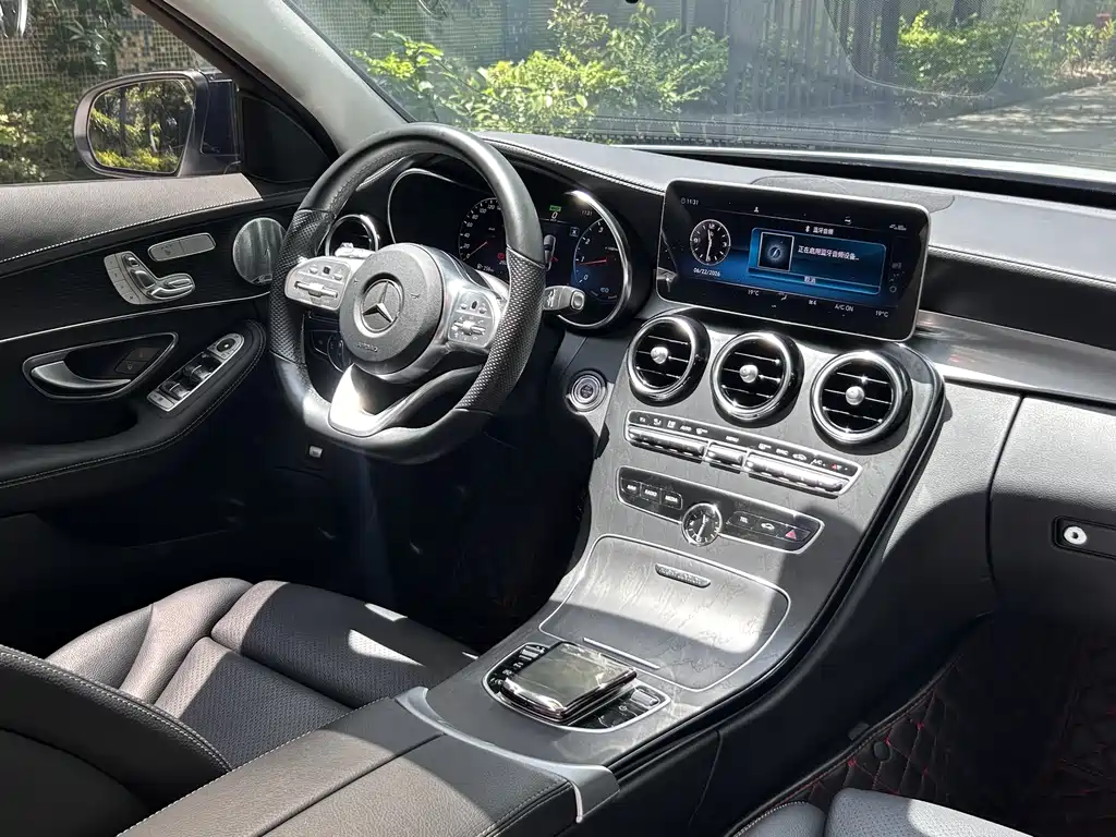 Mercedes-Benz C-Class 2021 — фото 12