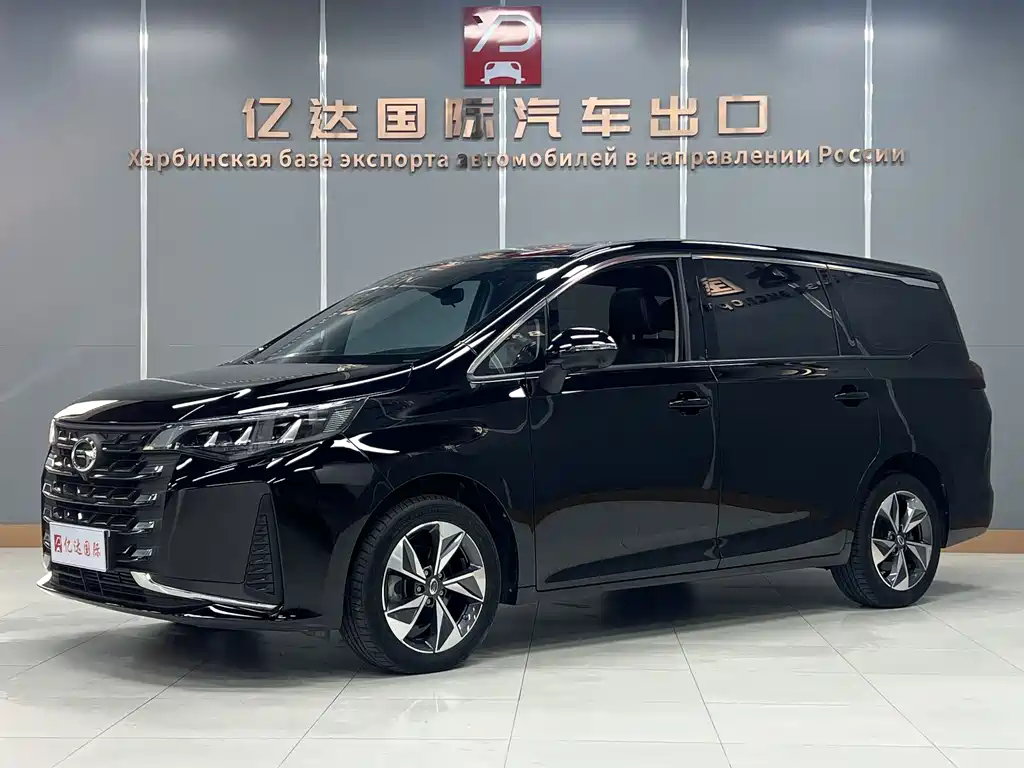GAC Trumpchi M6 2022 — фото 1