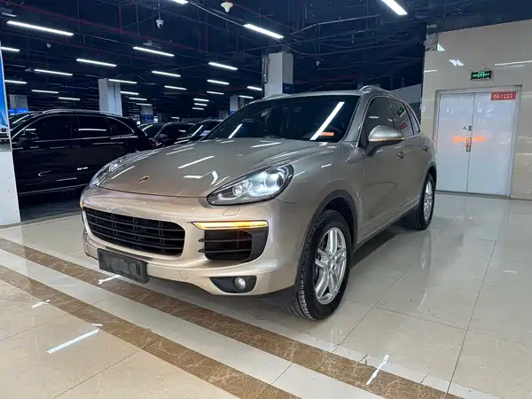 Porsche Cayenne 2016
