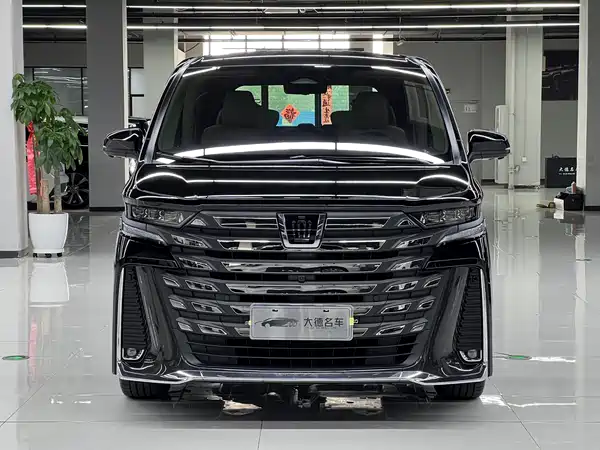 Toyota Vellfire 2024