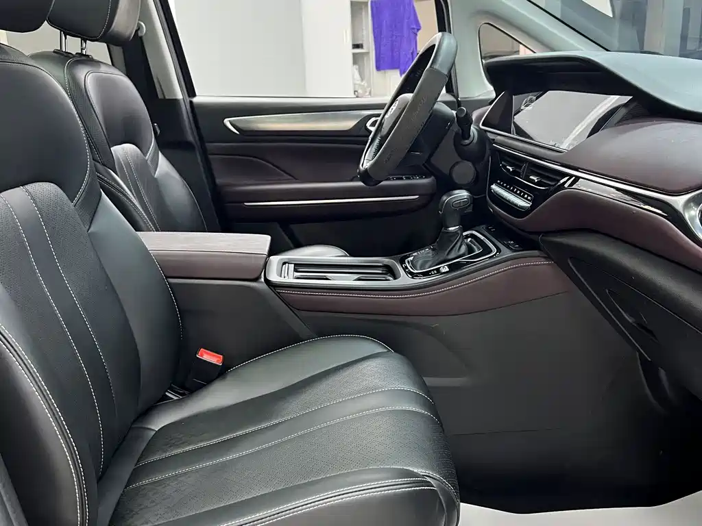 GAC Trumpchi M6 2022 — фото 26