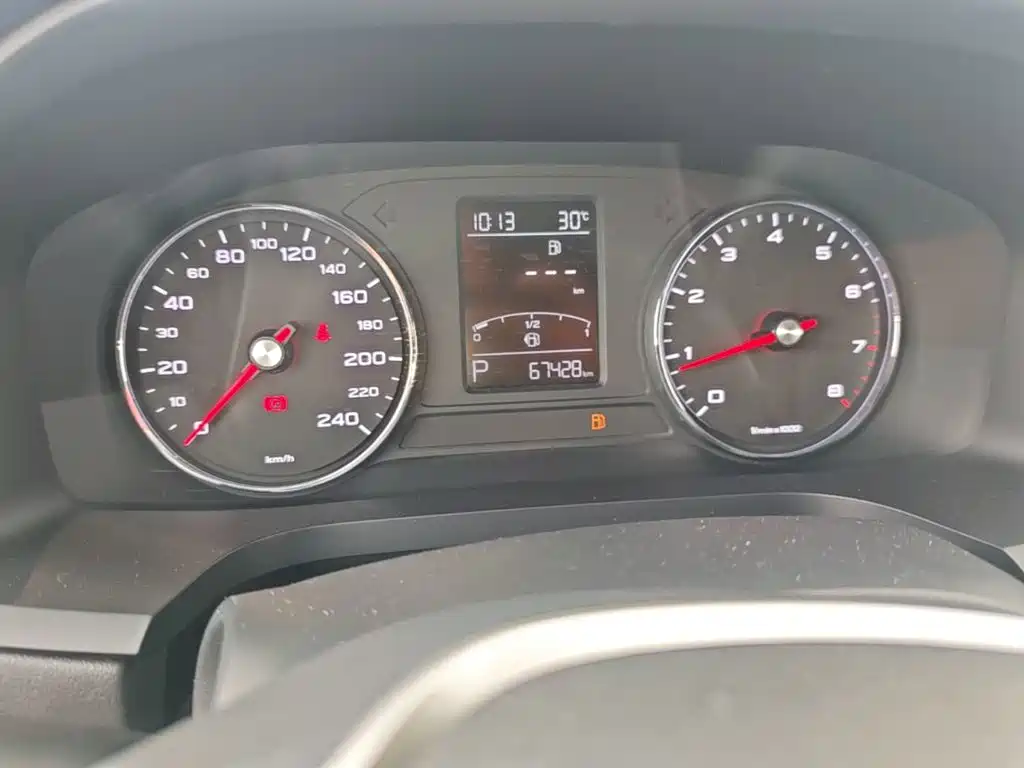 Roewe i6 Classic 2019 — фото 12