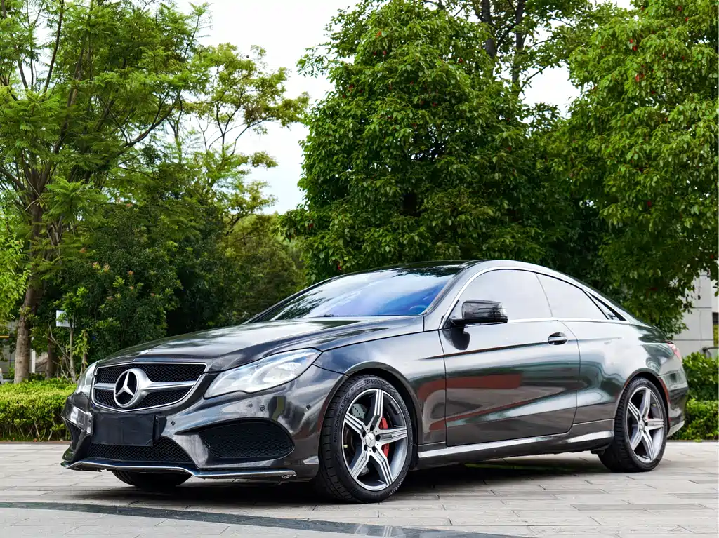 Mercedes-Benz E-Class 2014 — фото 1