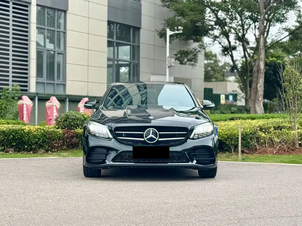 Mercedes-Benz C-Class 2019