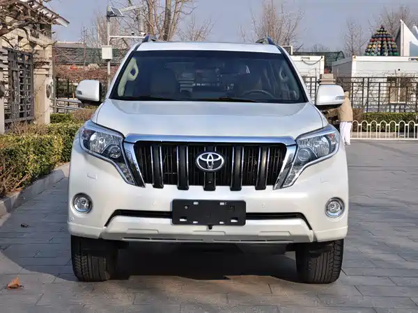 Toyota Prado 2016