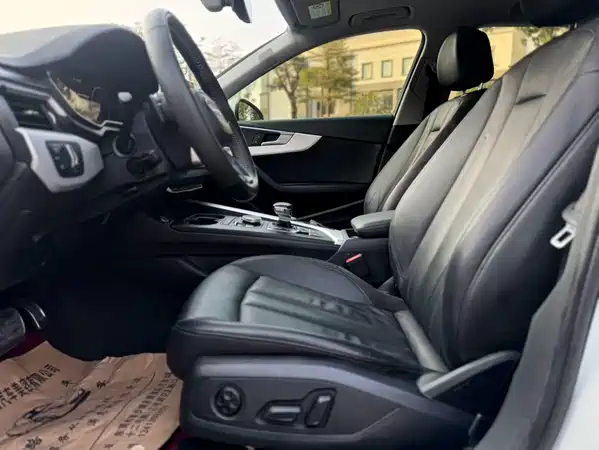 Audi A4 2017