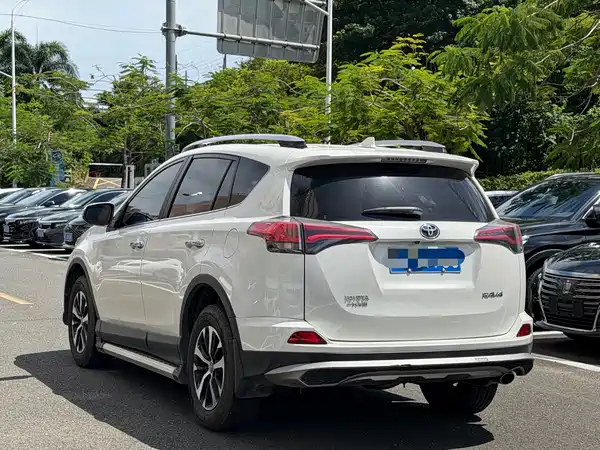 Toyota RAV4 2018