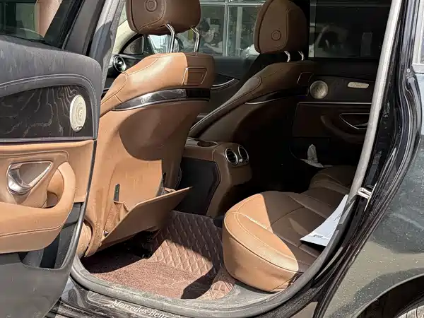 Mercedes-Benz E-Class 2016