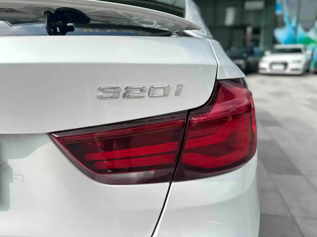 BMW 3 Series GT 2019 — фото 9