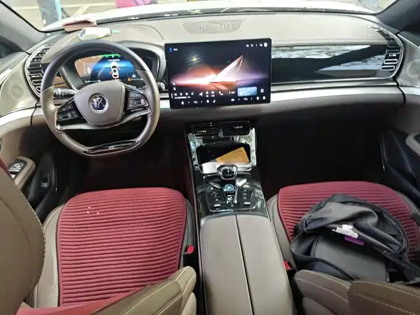 BYD Han 2024