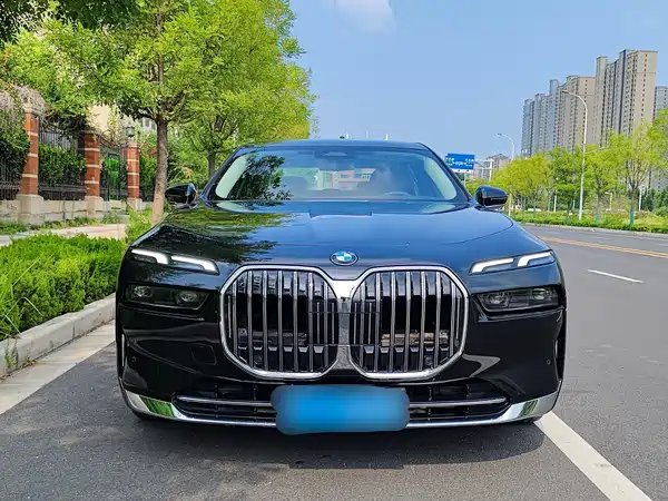 BMW 7 Series 2023