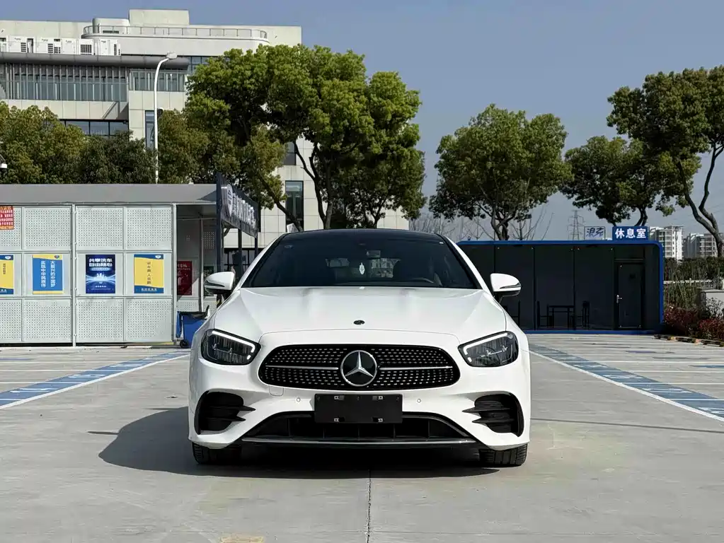 Mercedes-Benz E-Class 2021 — фото 2