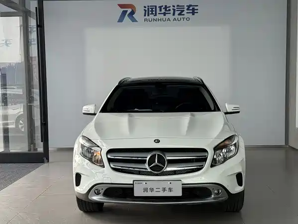 Mercedes-Benz GLA 2016