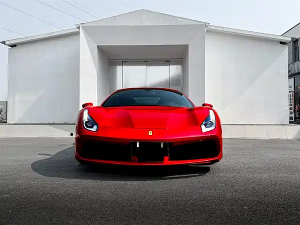 Ferrari 488 2015