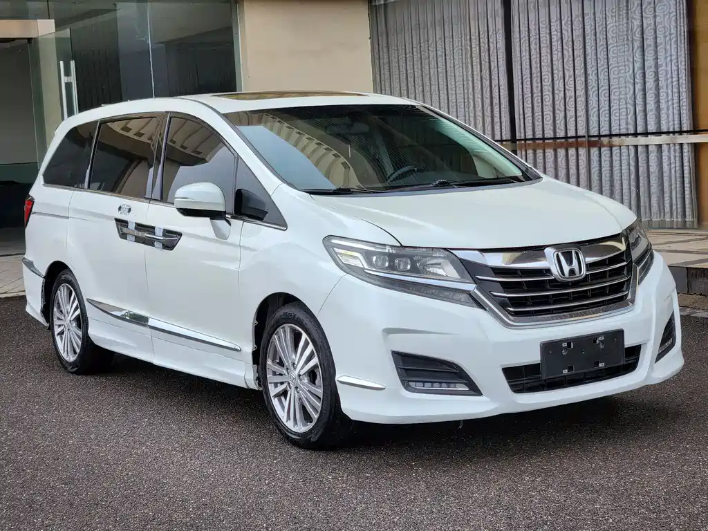 Honda Elysion 2018 — фото 3