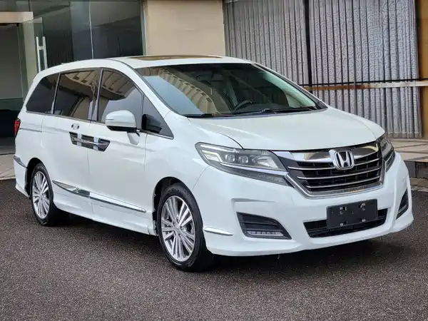 Honda Elysion 2018