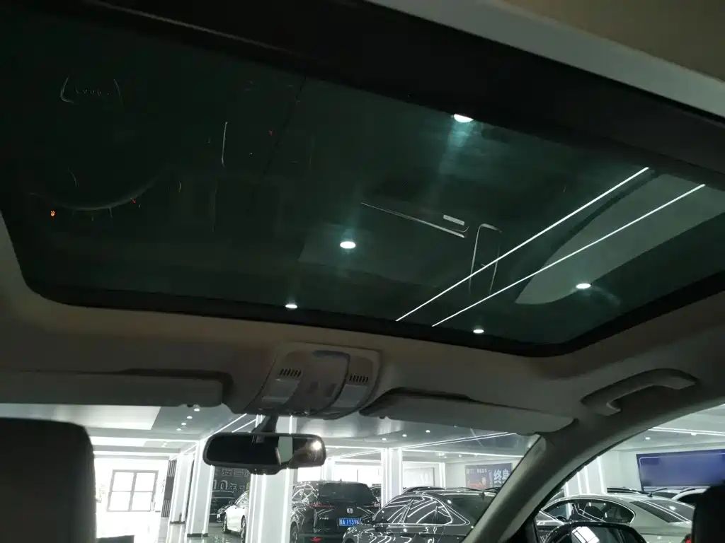 Audi Q7 2015 — фото 15