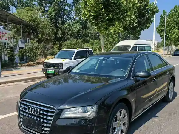 Audi A8 2011