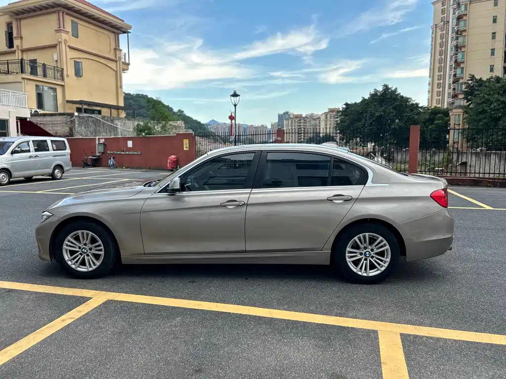 BMW 3 Series 2015