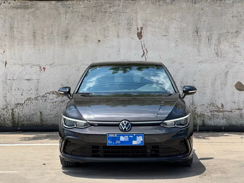 Volkswagen Golf 2022