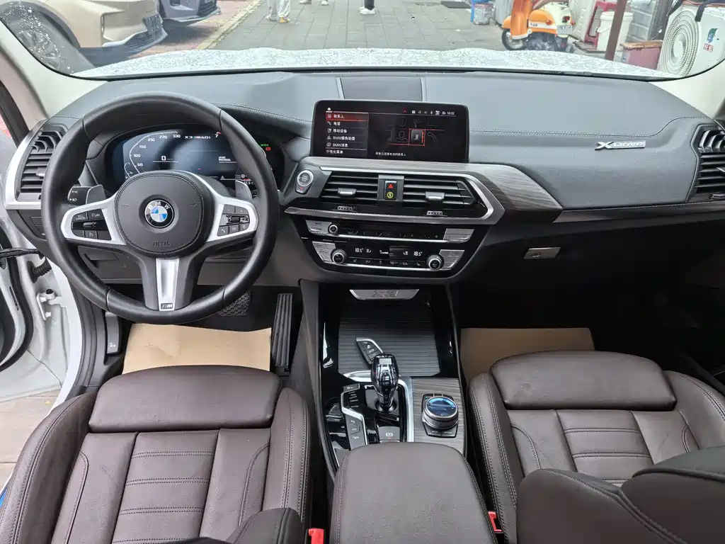 BMW X3 2020 — фото 15