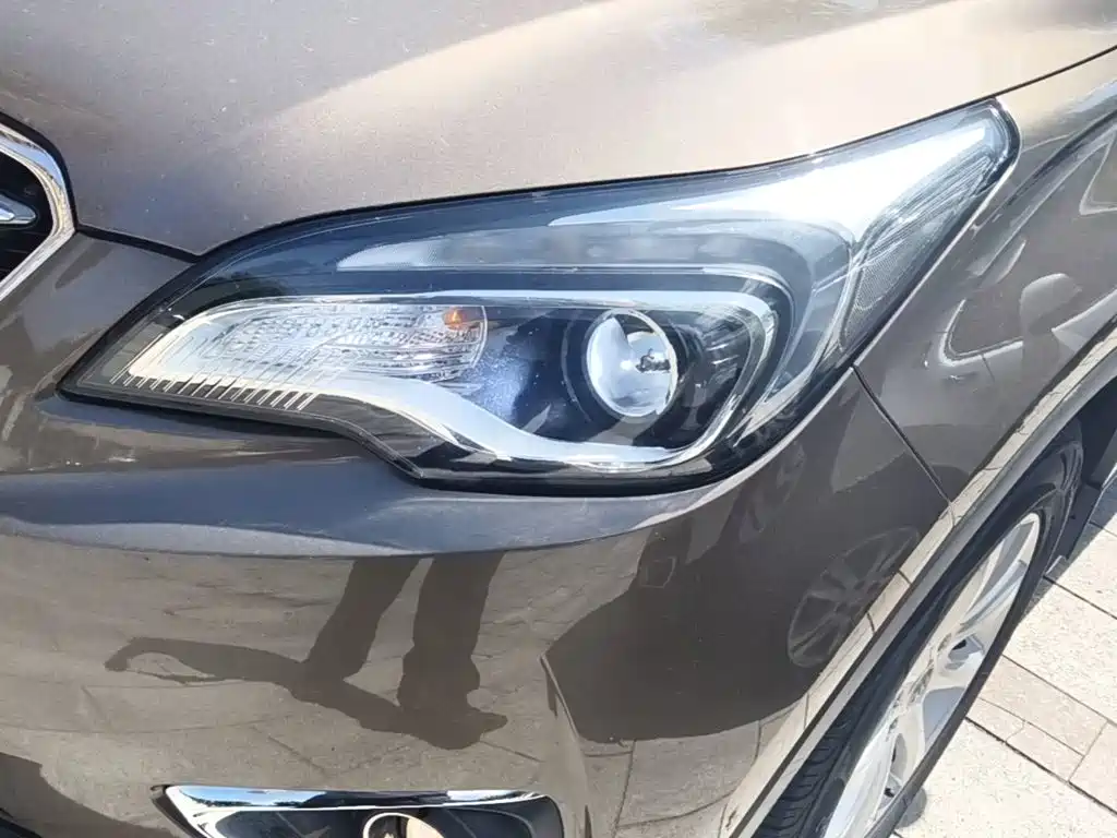 Buick Envision Plus 2018 — фото 24