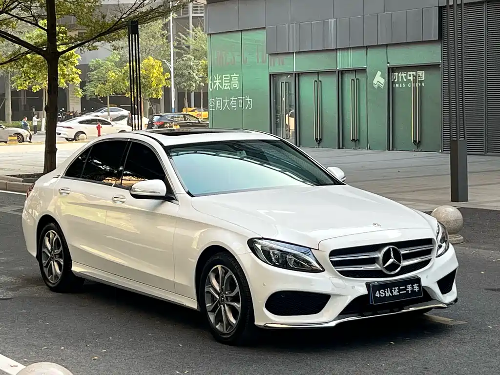 Mercedes-Benz C-Class 2018