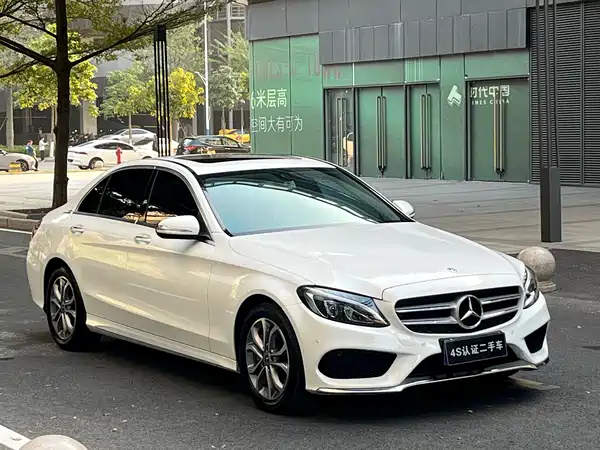 Mercedes-Benz C-Class 2018
