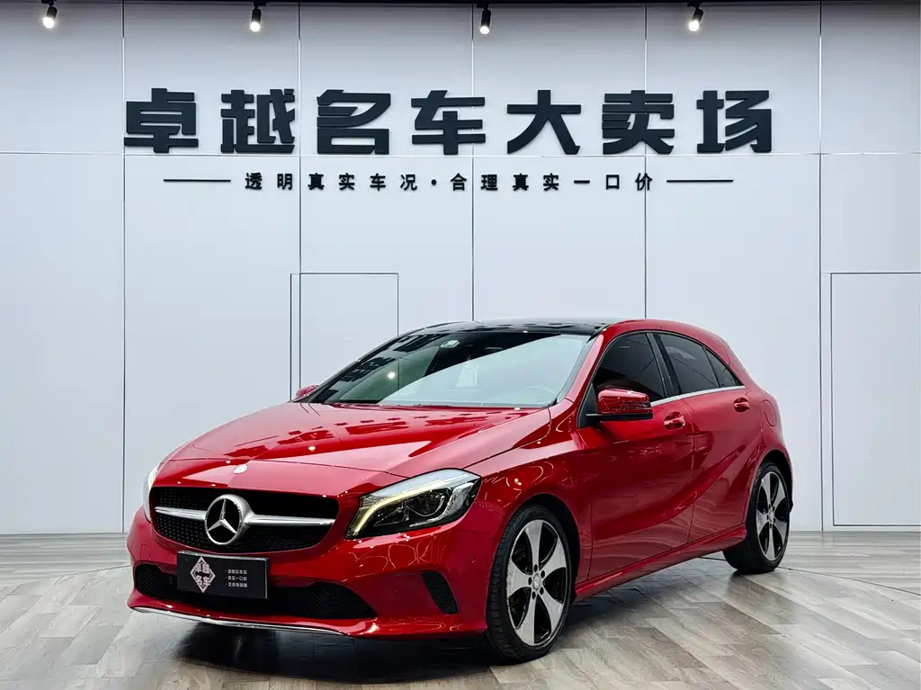 Mercedes-Benz A-Class 2016 — фото 1