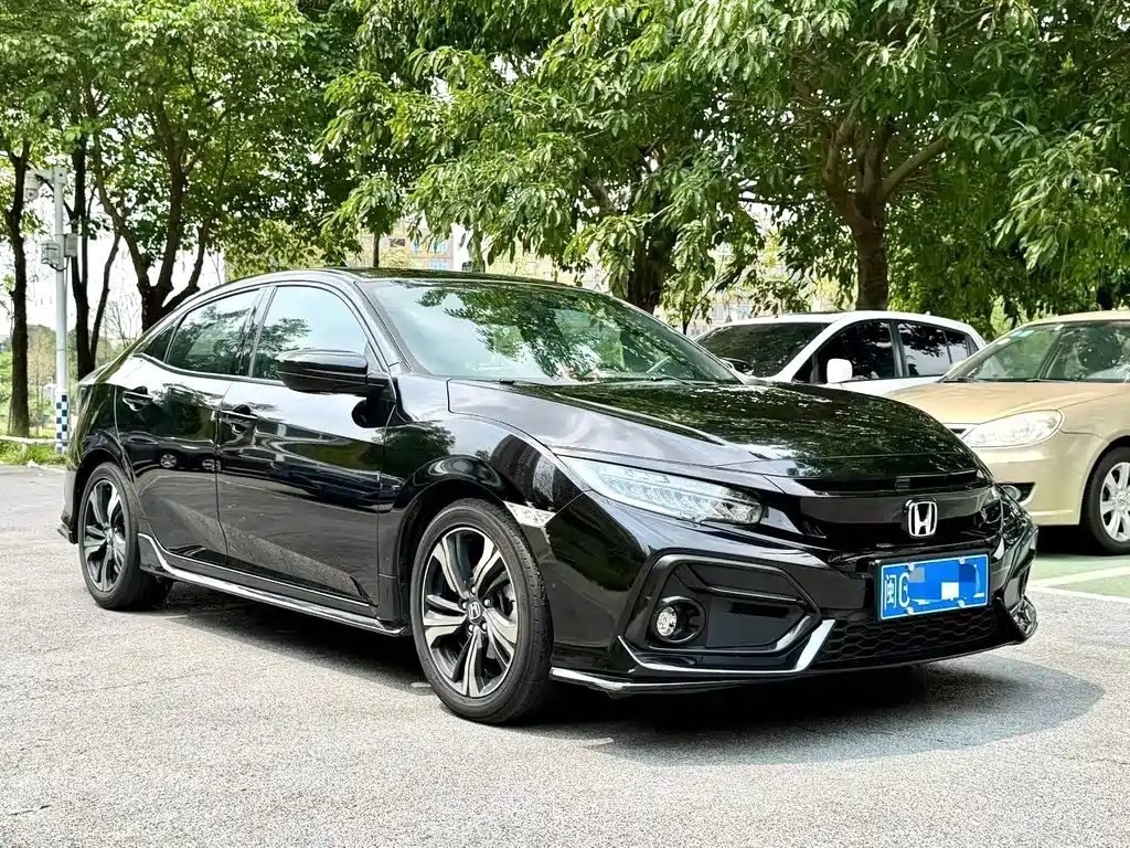 Honda Civic 2021 — фото 1